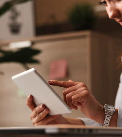 Jak przyspieszyć tablet?