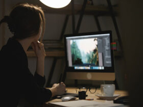 Jak zrobić rysunek ze zdjęcia w Photoshopie?